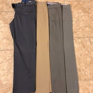 Four pairs of Men’s 30x30 GAP khakis. 2x Gray, Beige and Navy